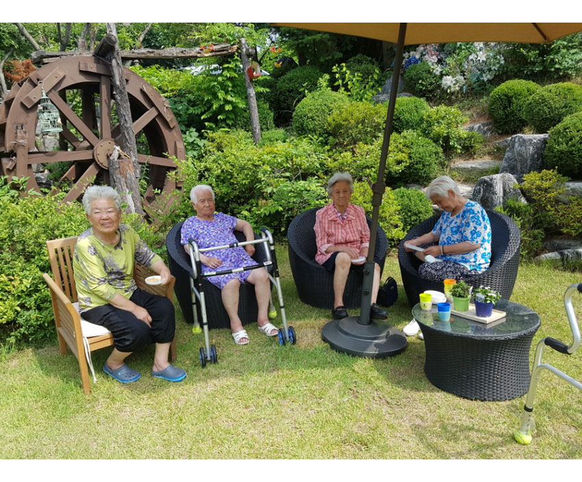 백세케어요양원 이미지 7