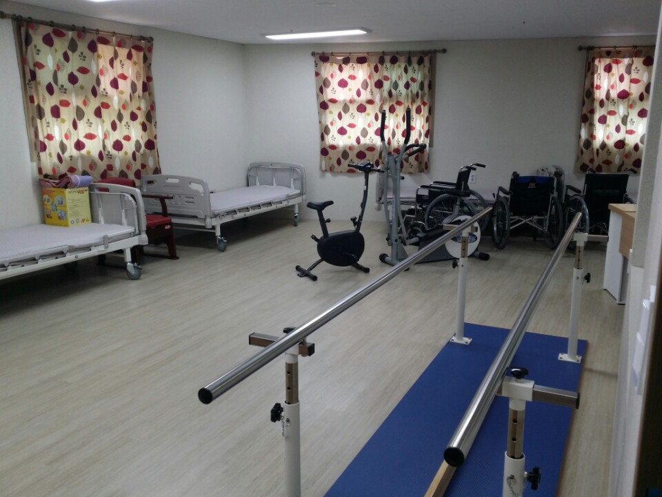 참행복한요양원 이미지 6