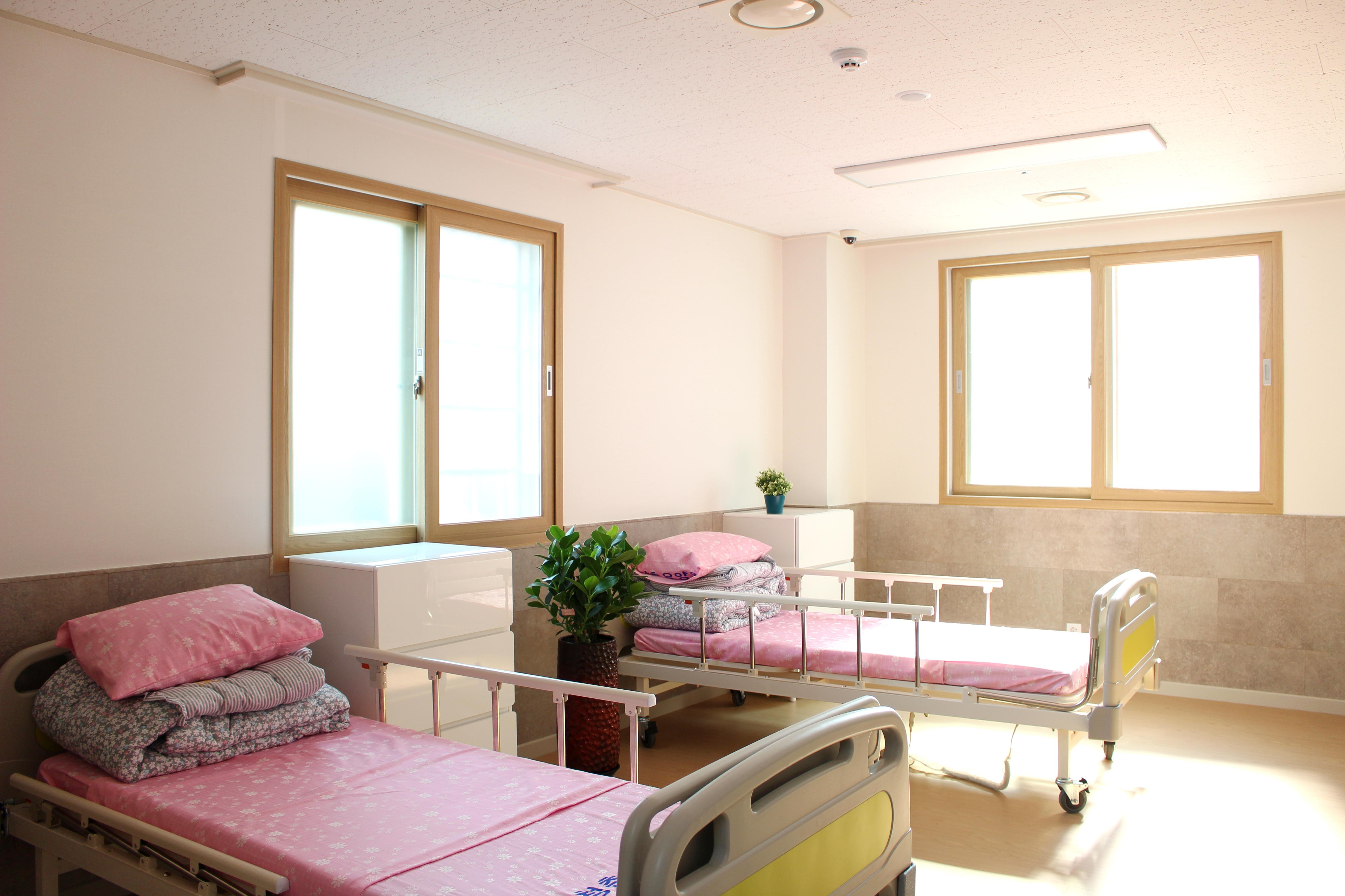 청춘요양원 이미지 8