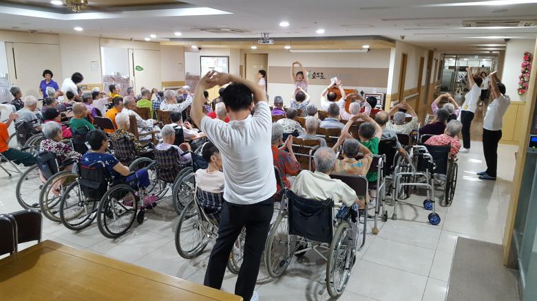 효도로 노인전문요양원 이미지 47