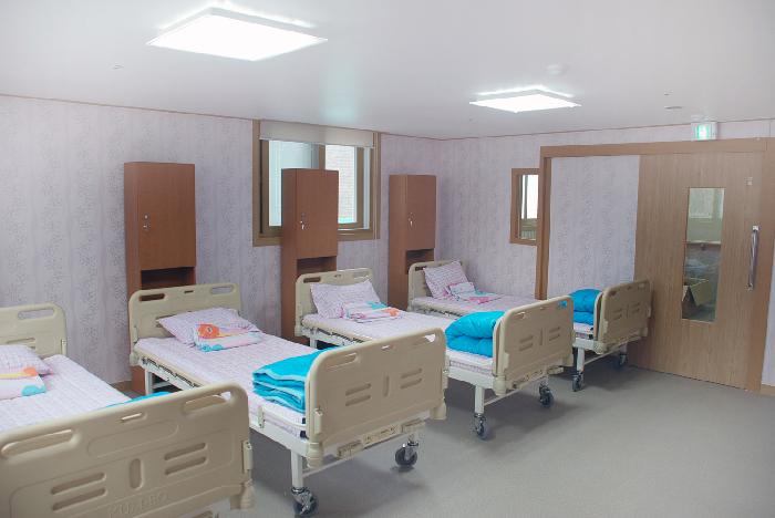 푸른요양원2호점 이미지 6