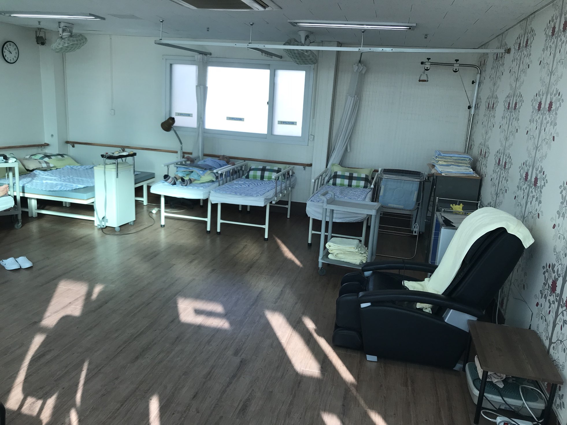 흥덕실비노인요양원 이미지 16