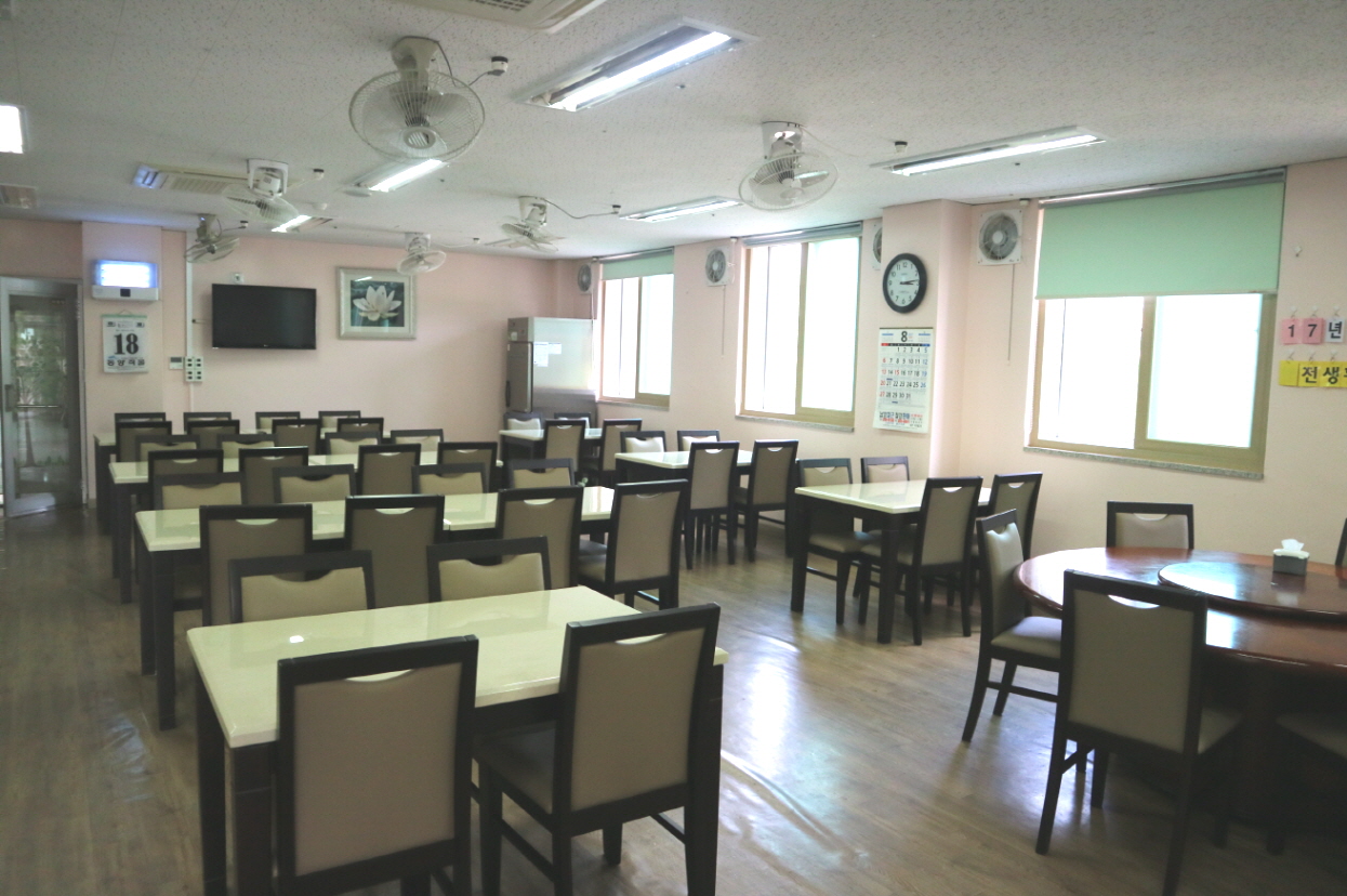 묘희원 이미지 8