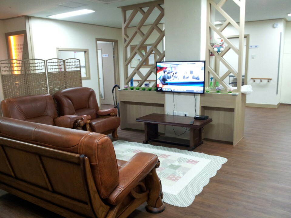 효행노인요양원 이미지 5