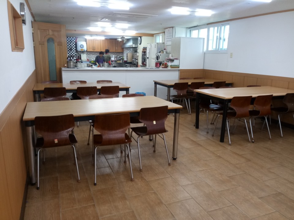 해와달노인복지센터(요양원) 이미지 3