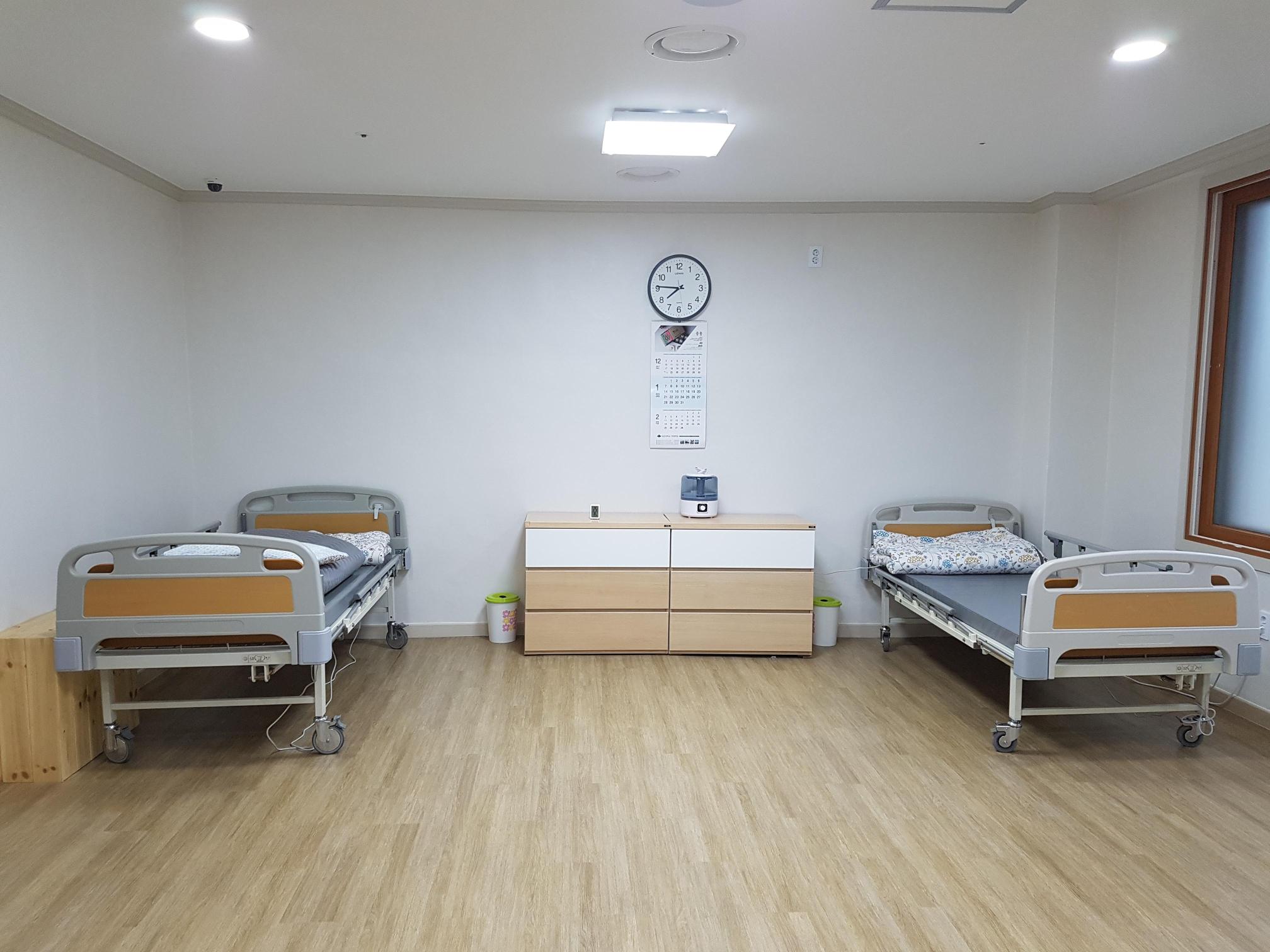 늘봄요양원 이미지 7