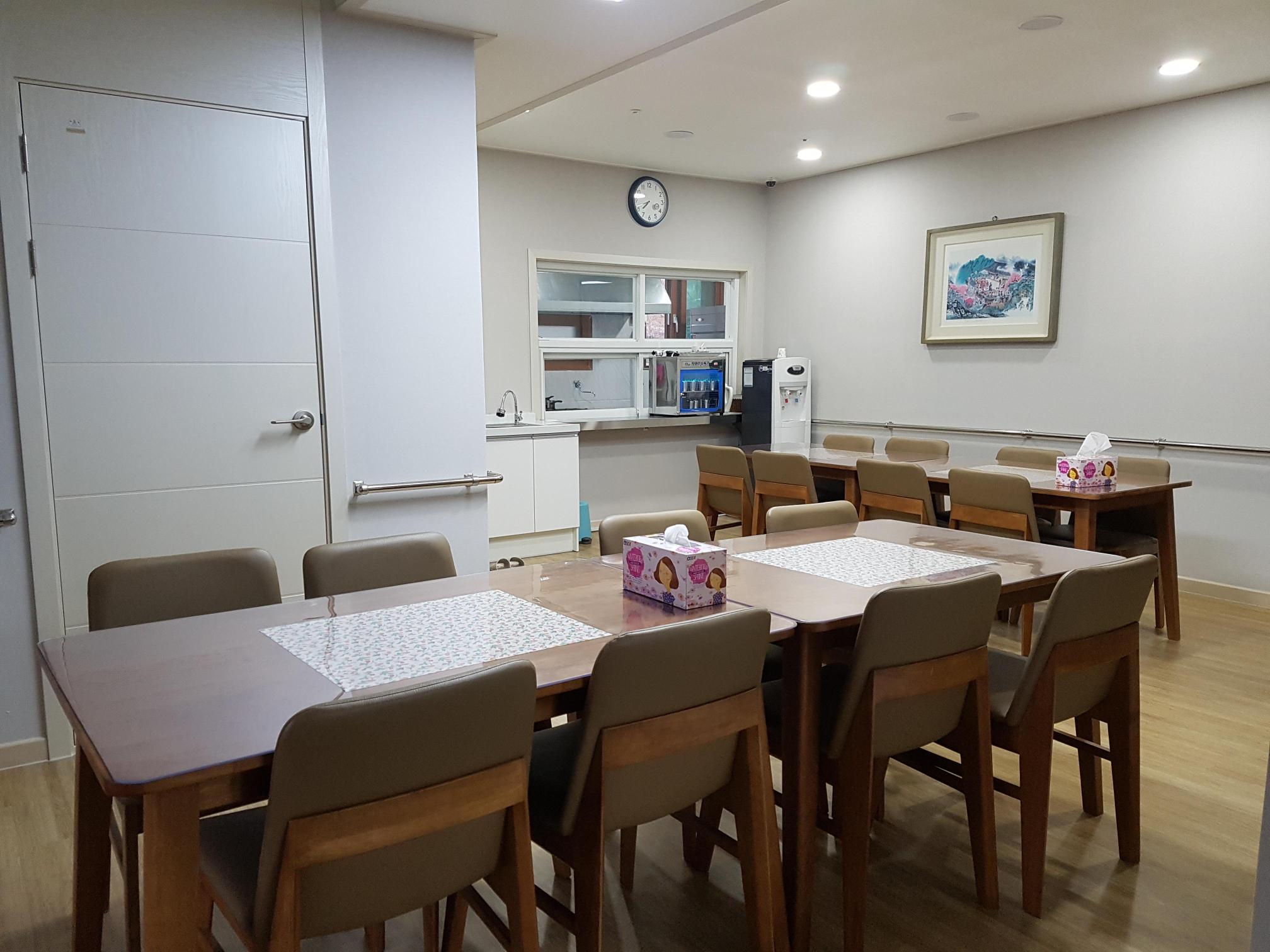 늘봄요양원 이미지 6