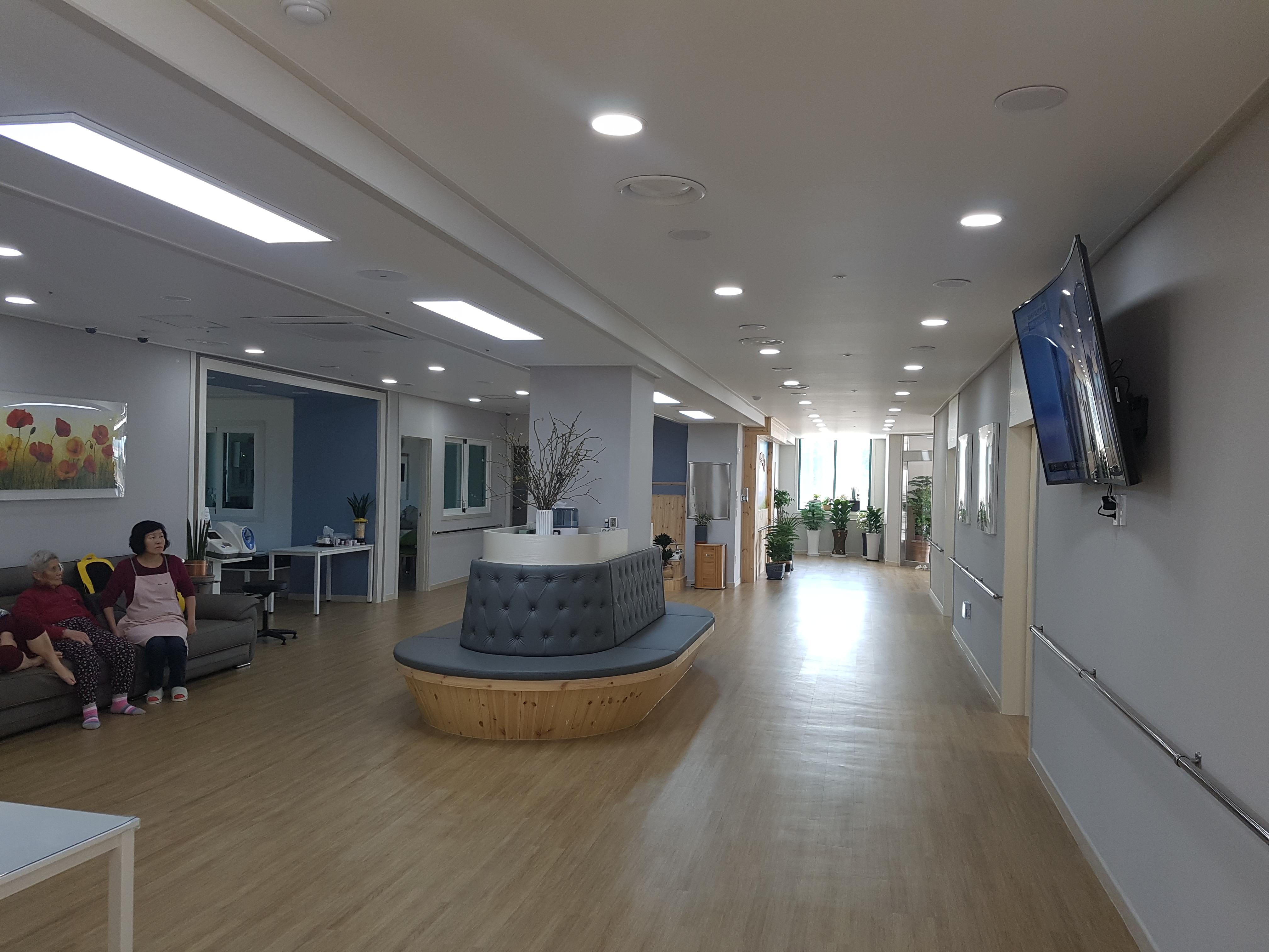 늘봄요양원 이미지 2