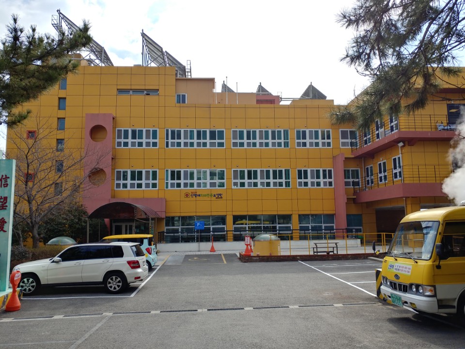 신망애치매전문요양원 이미지 5