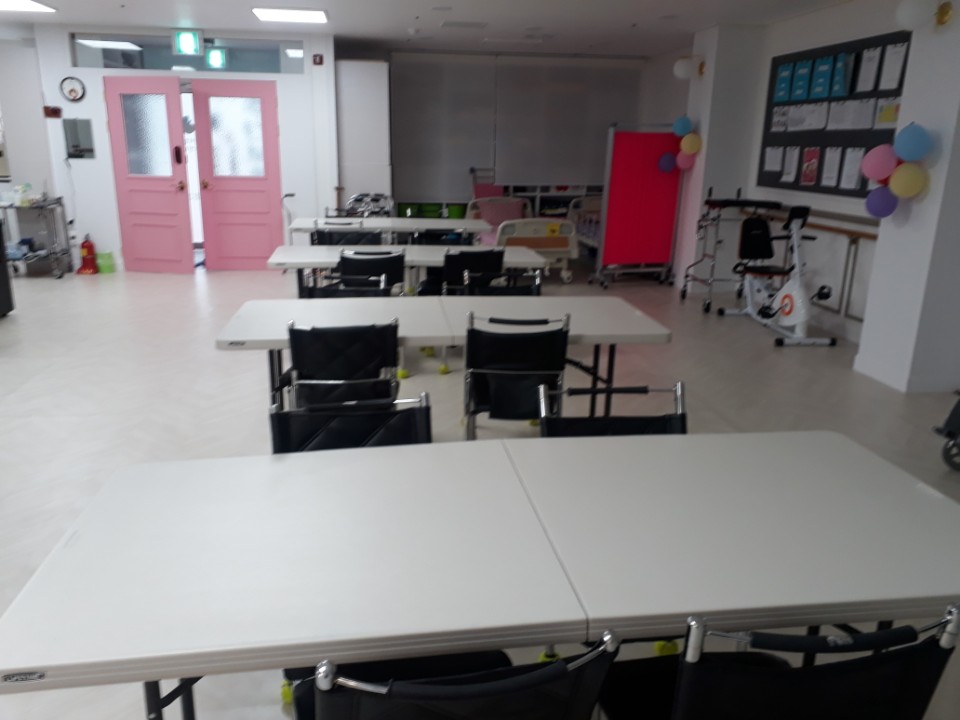 실버메디컬복지센터노인요양원 이미지 7