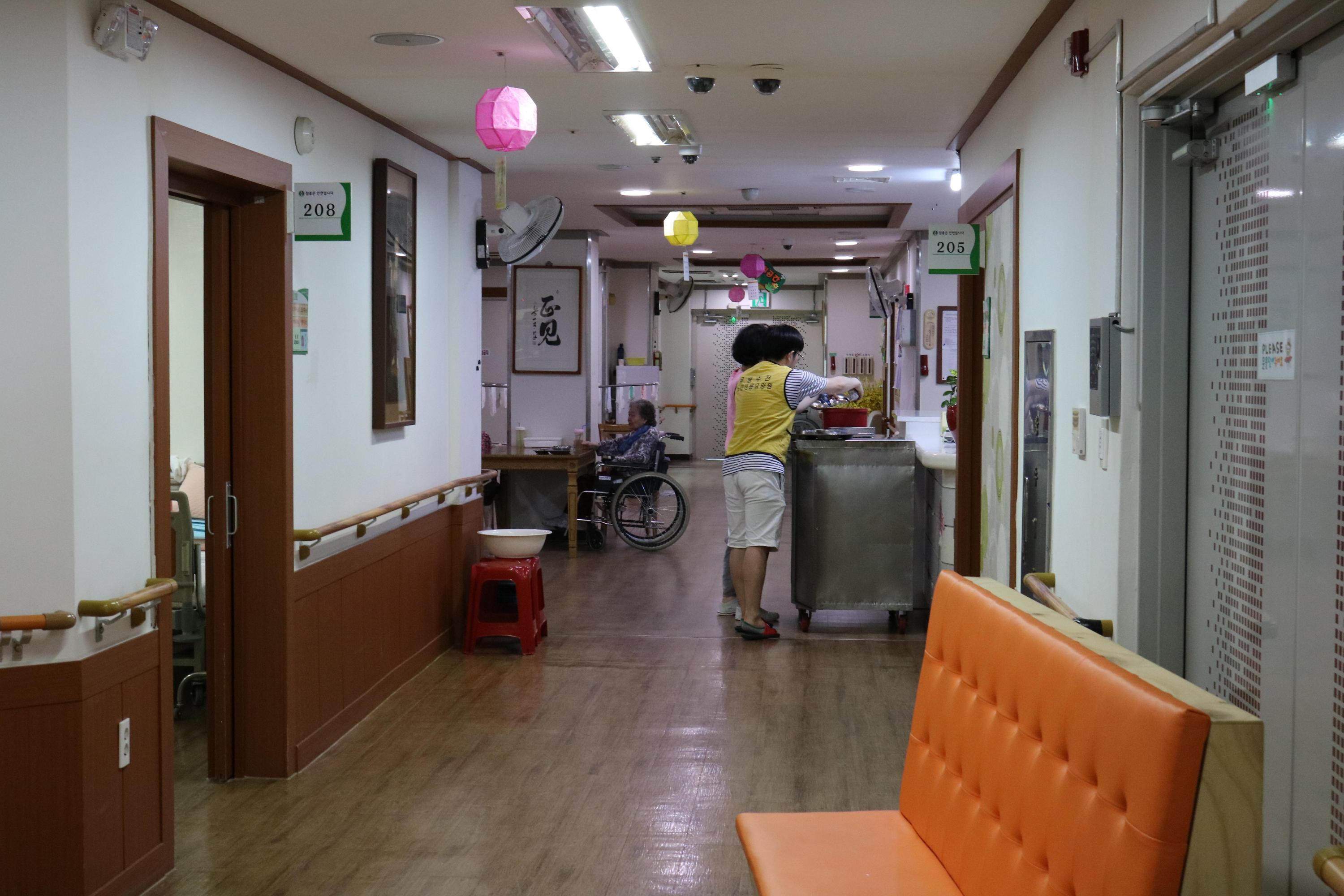 무량수전 노인전문요양원 이미지 23