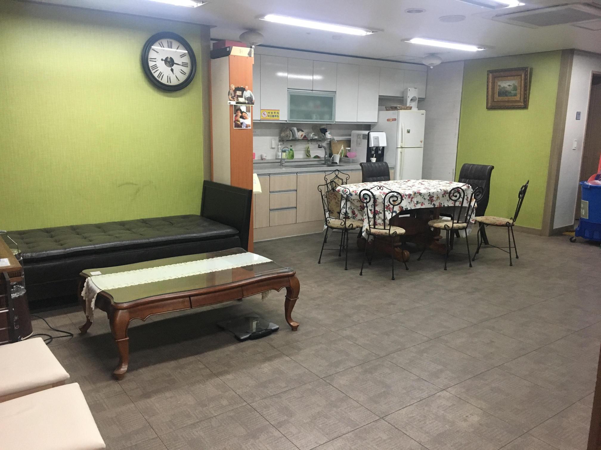 햇살노인전문요양원 이미지 9