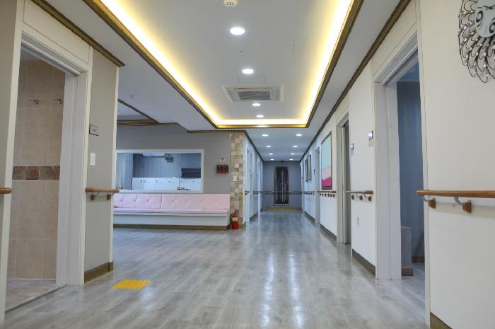 명성노인요양시설 이미지 11