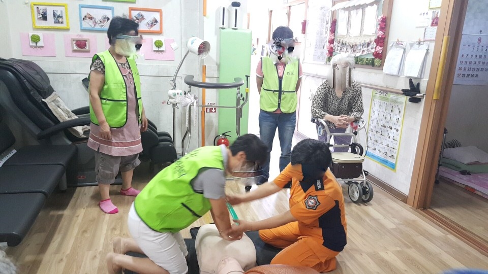 어울림노인요양센터 이미지 33