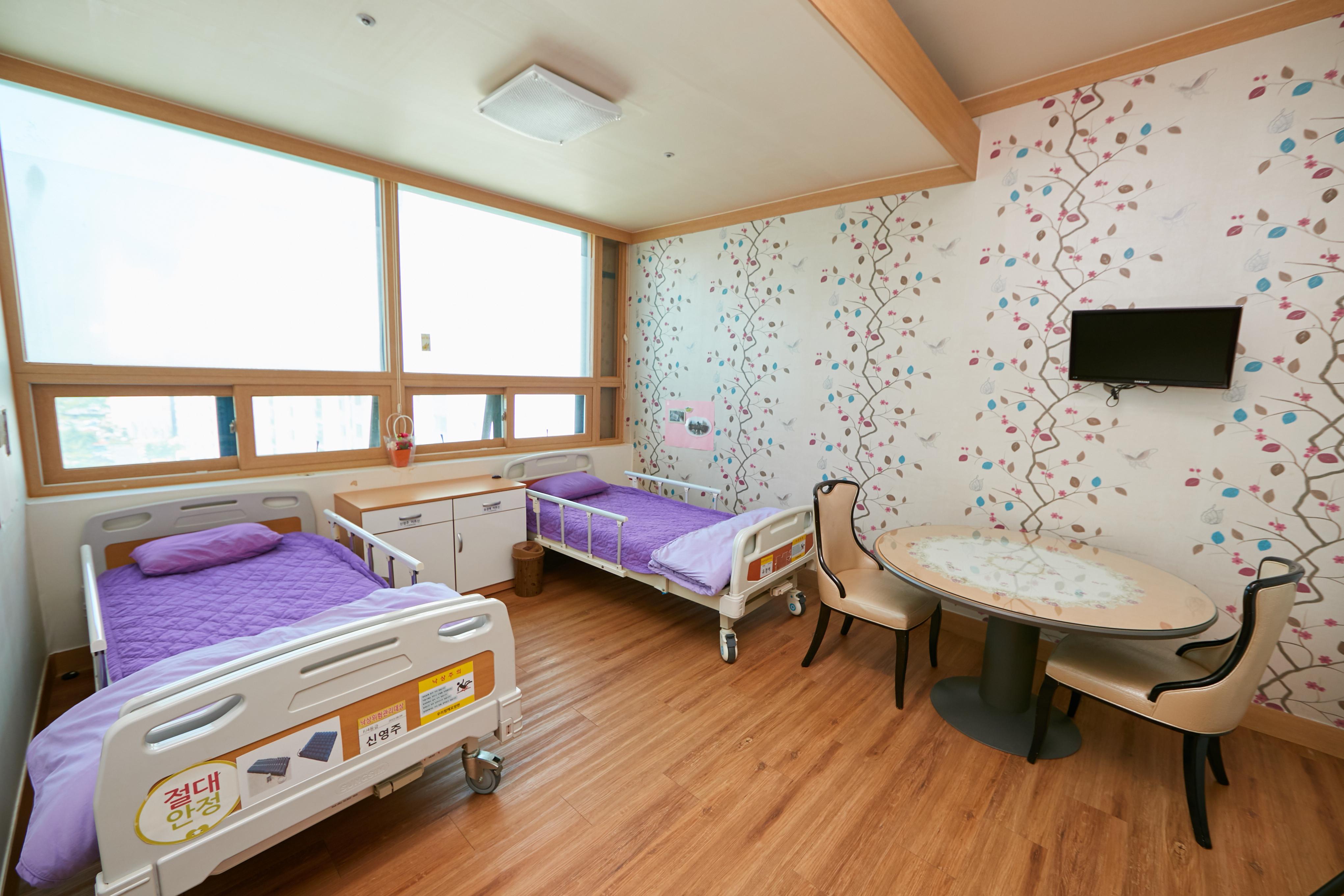 우리함께요양원 이미지 5
