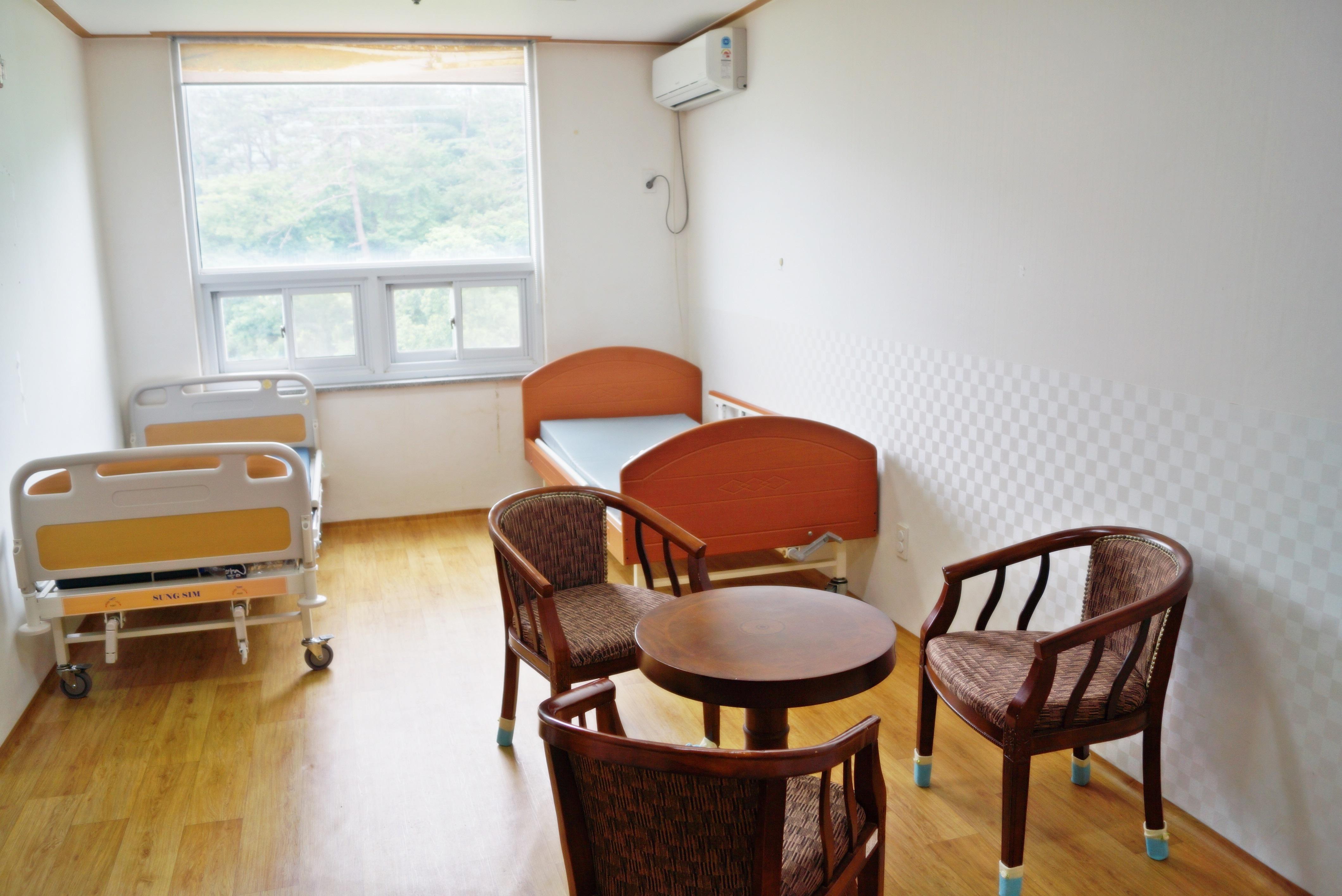 진도군노인전문요양원 이미지 3