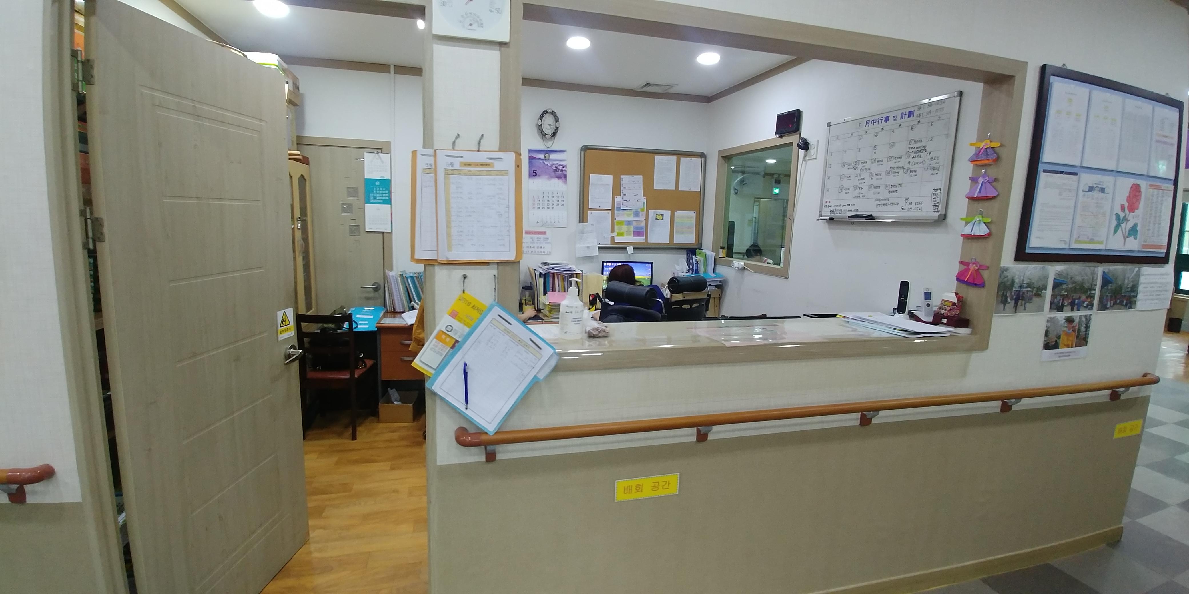 희망노인전문요양원 이미지 3