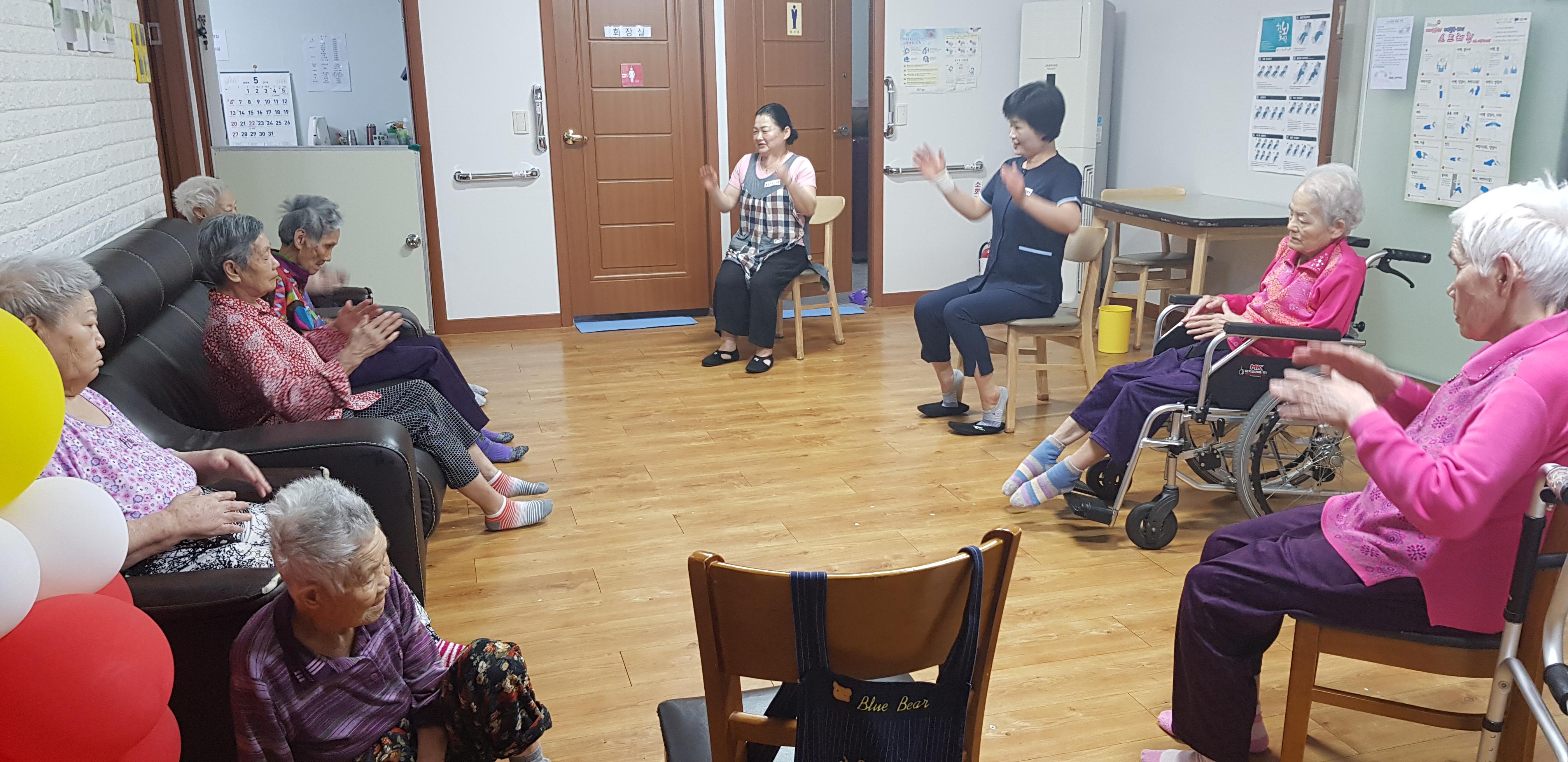 노인요양 생명의빛 이미지 9