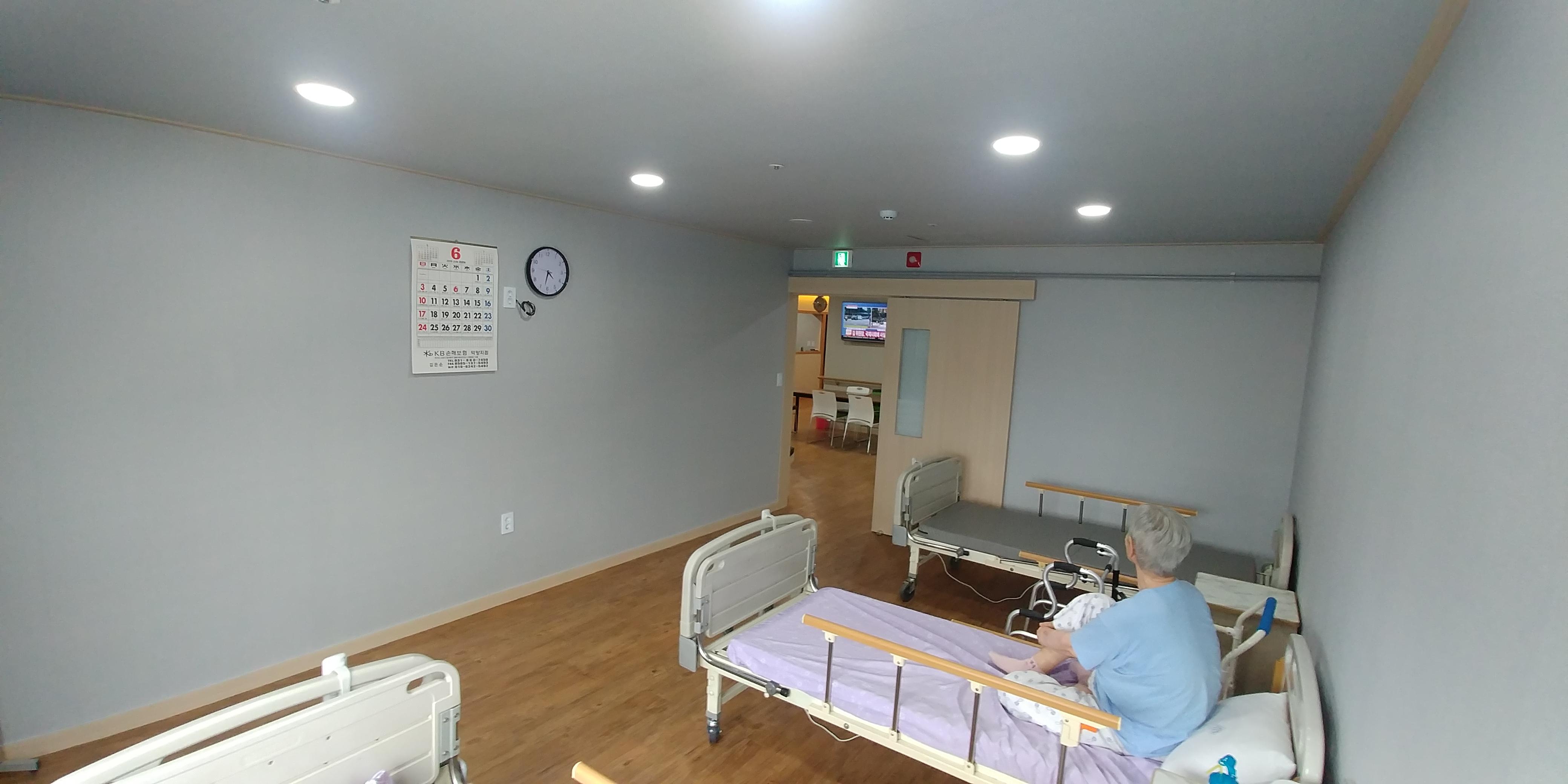 서울백세요양원 이미지 2