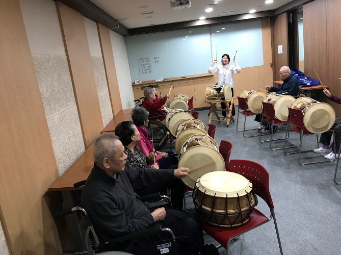 효도로 노인전문요양원 이미지 6