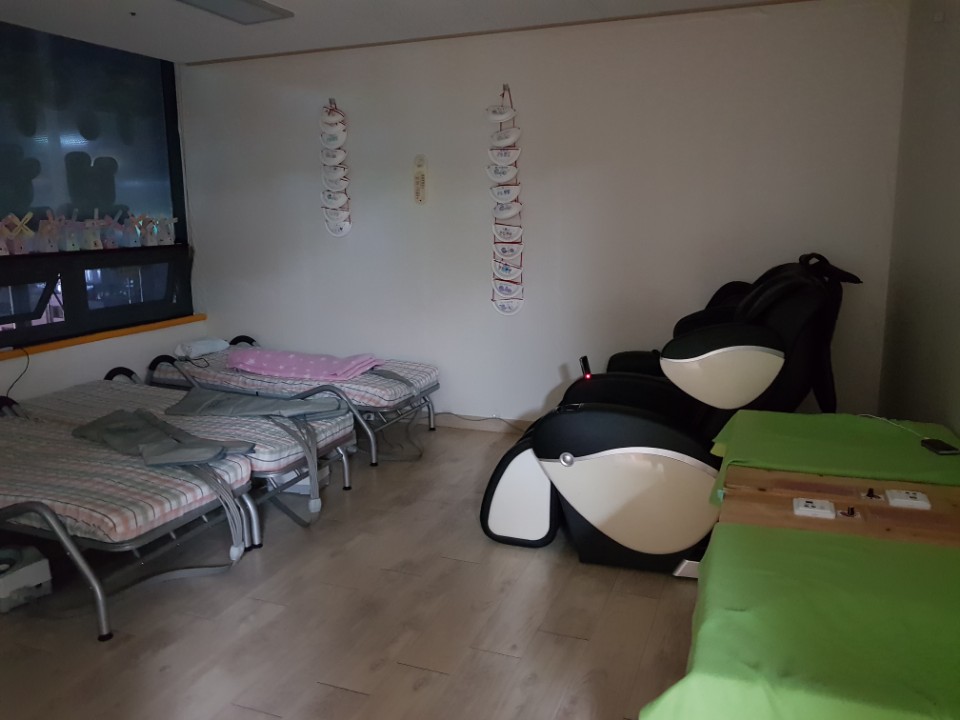 은빛사랑노인복지센터 이미지 3