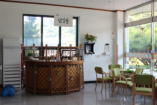 우리노인전문요양원 이미지 2