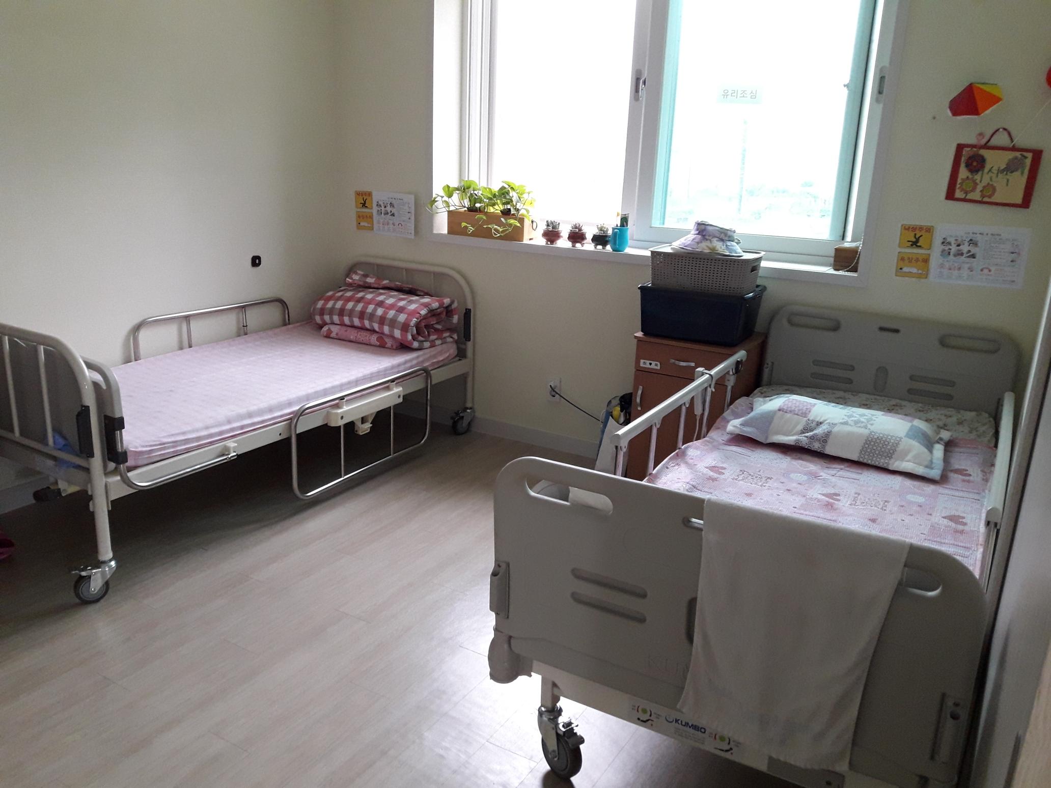 늘편한요양원 이미지 6