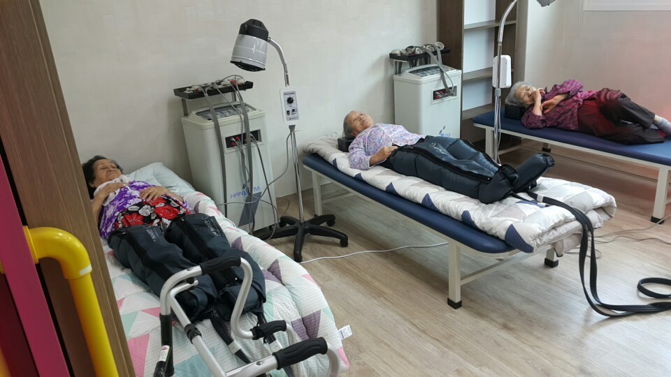 더큰사랑요양원 이미지 6