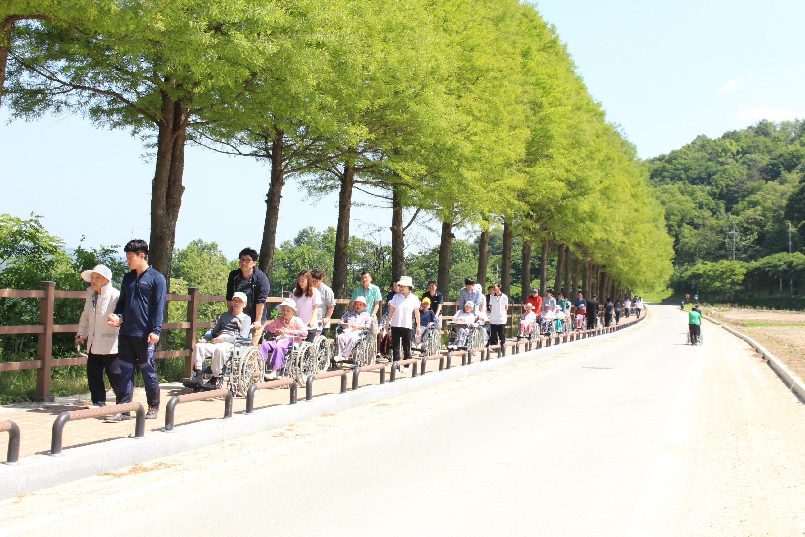 행복의집소망노인요양원 이미지 2