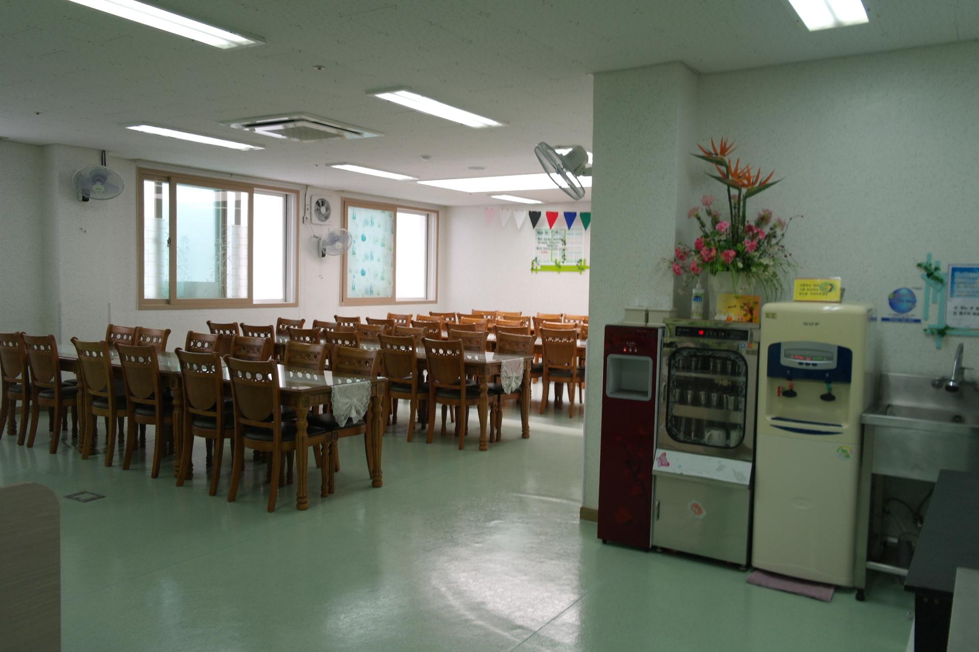 음성꽃동네생명의집노인요양원 이미지 8