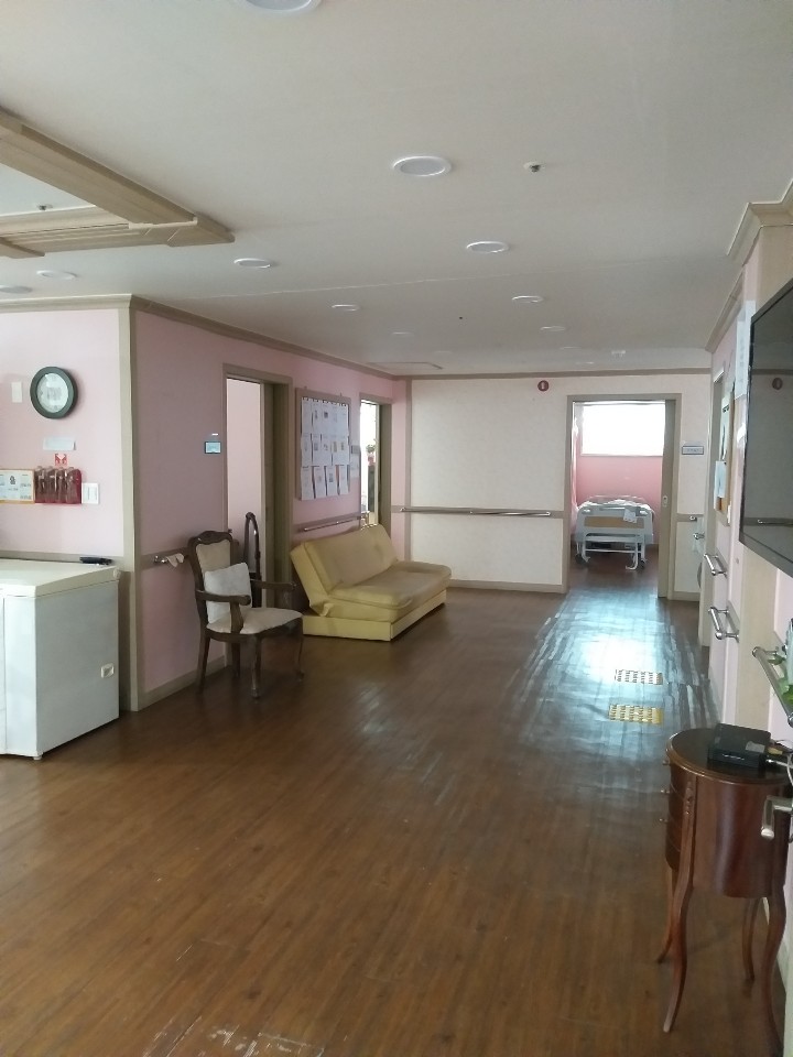 우리엄마요양원 이미지 2