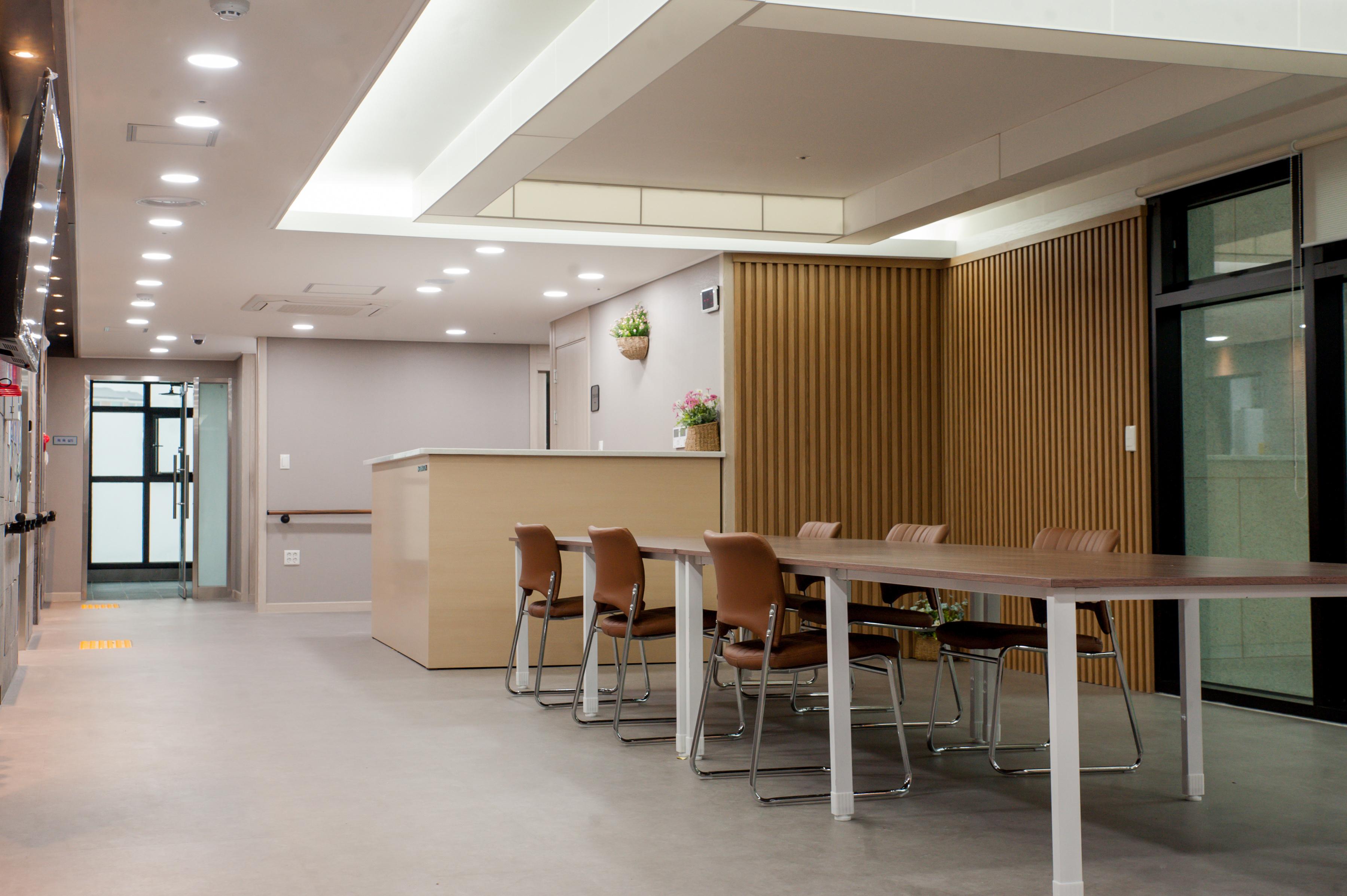 화영시니어케어센터 이미지 13