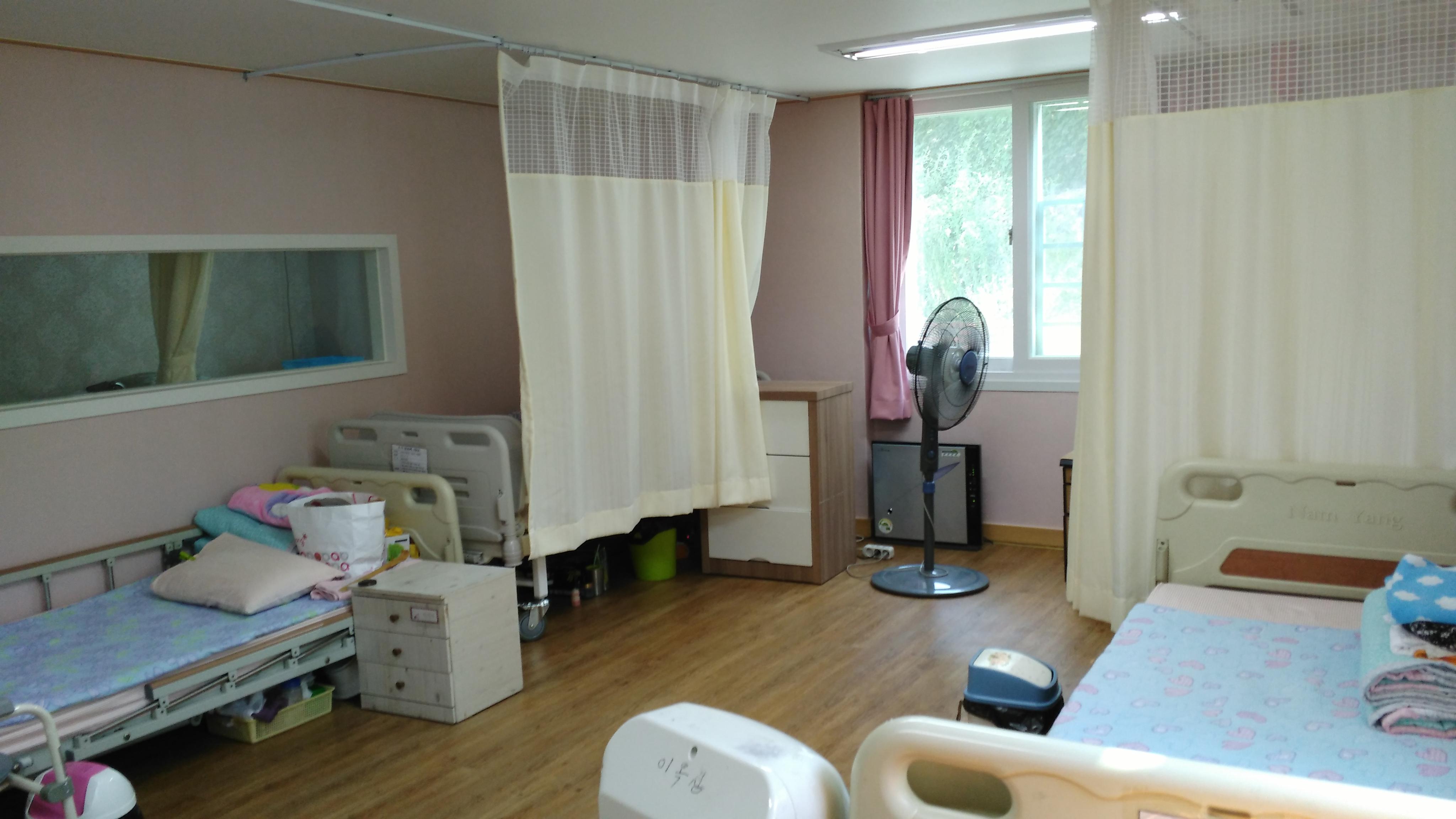 행복한노인요양원3 이미지 4