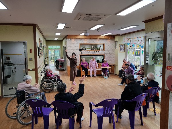 효사랑고향의집 이미지 25