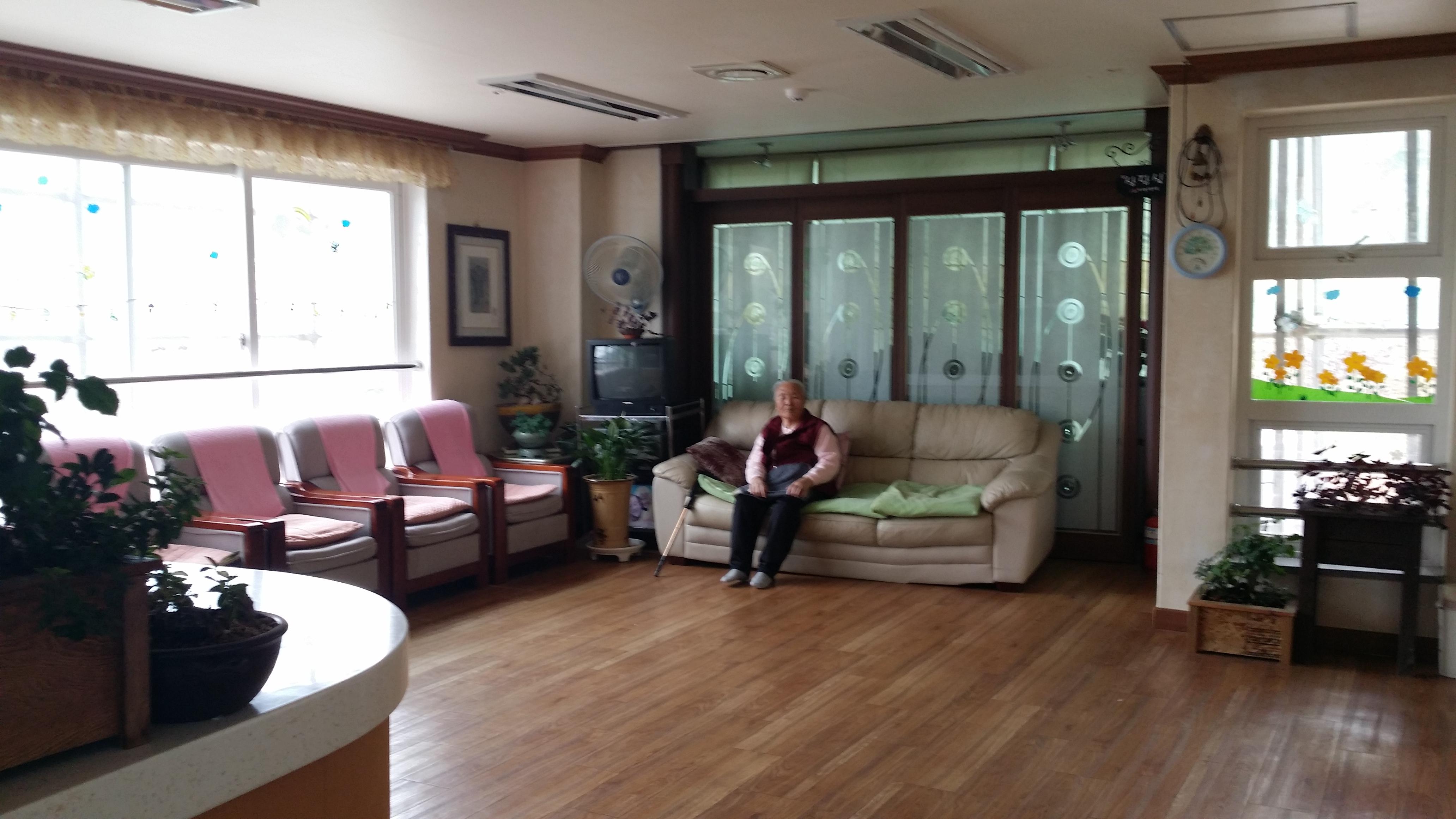 효사랑고향의집 이미지 7