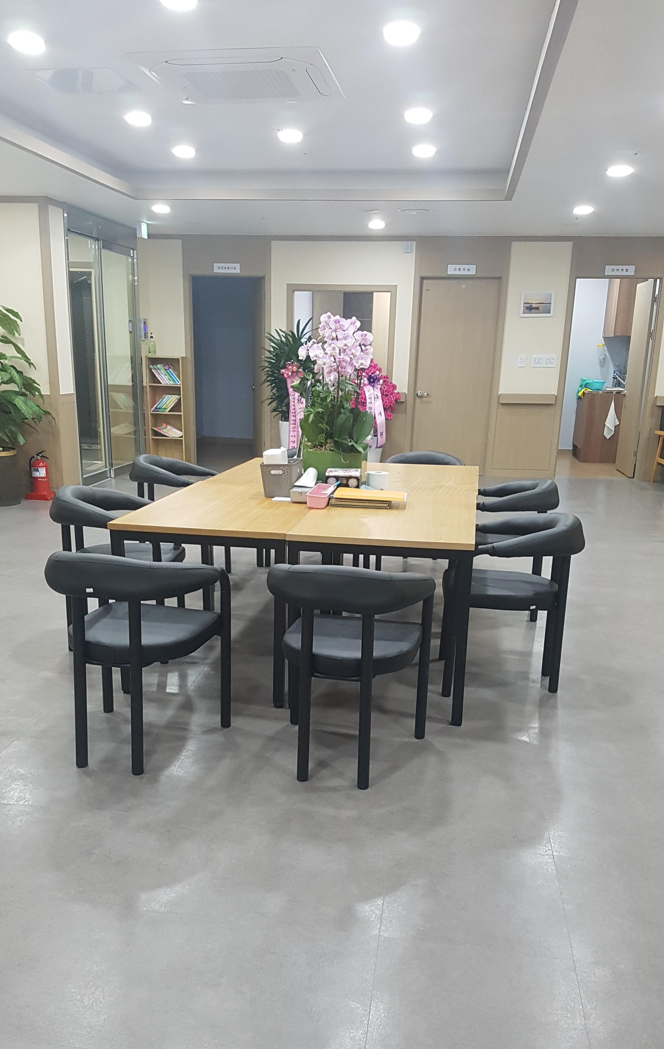 늘푸른 소망요양원 이미지 6