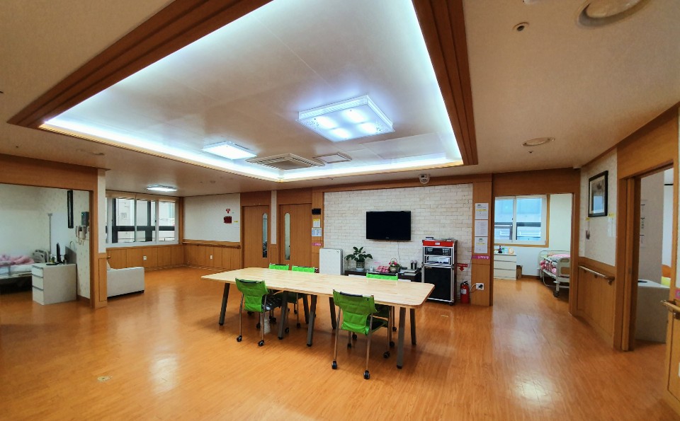 안양샘터요양원 이미지 4