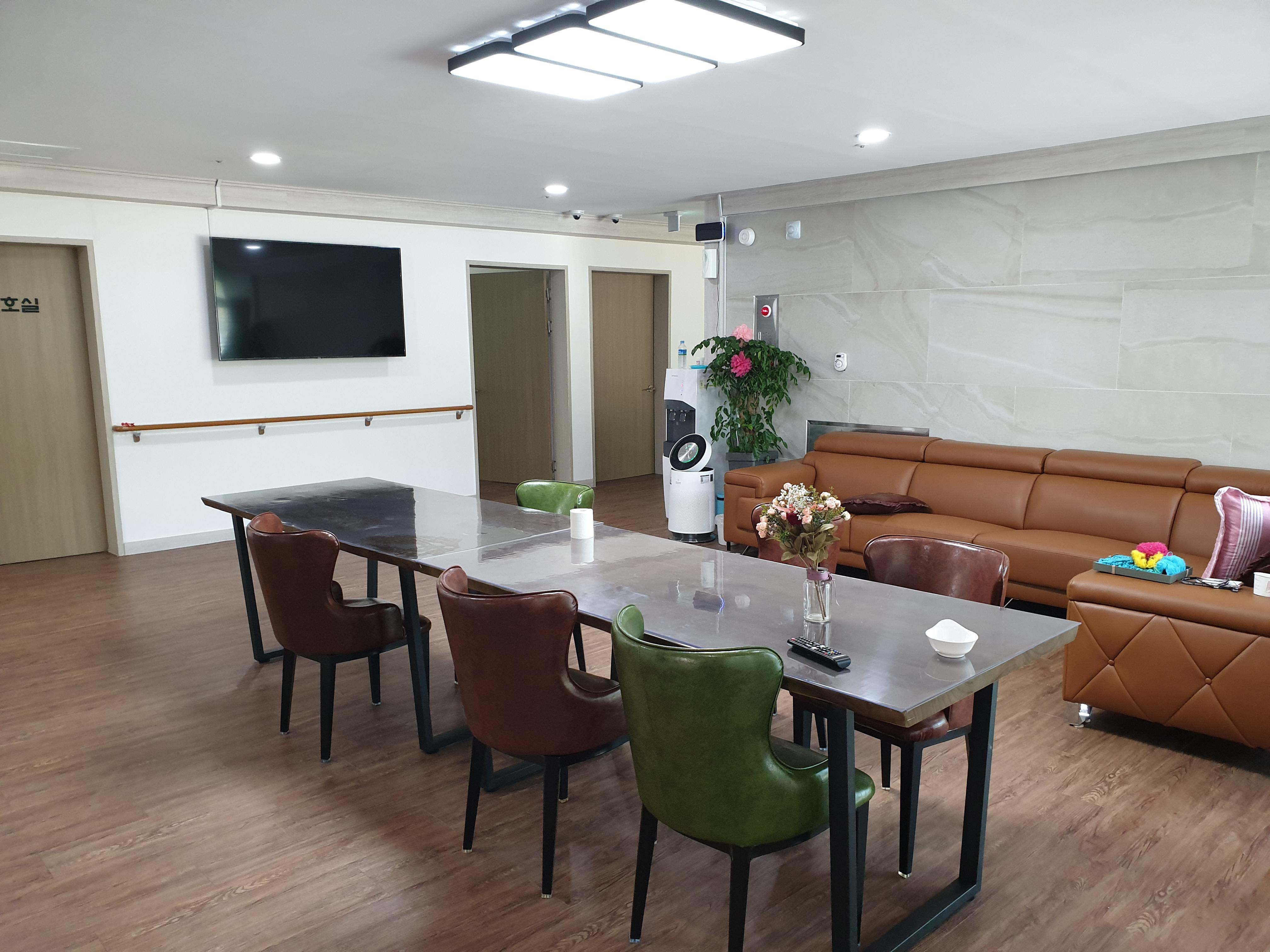 본정노인요양원 이미지 13