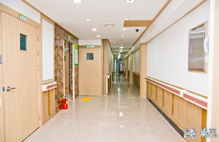 행복나눔노인요양원 이미지 8