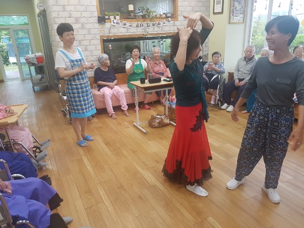 효사랑고향의집 이미지 24