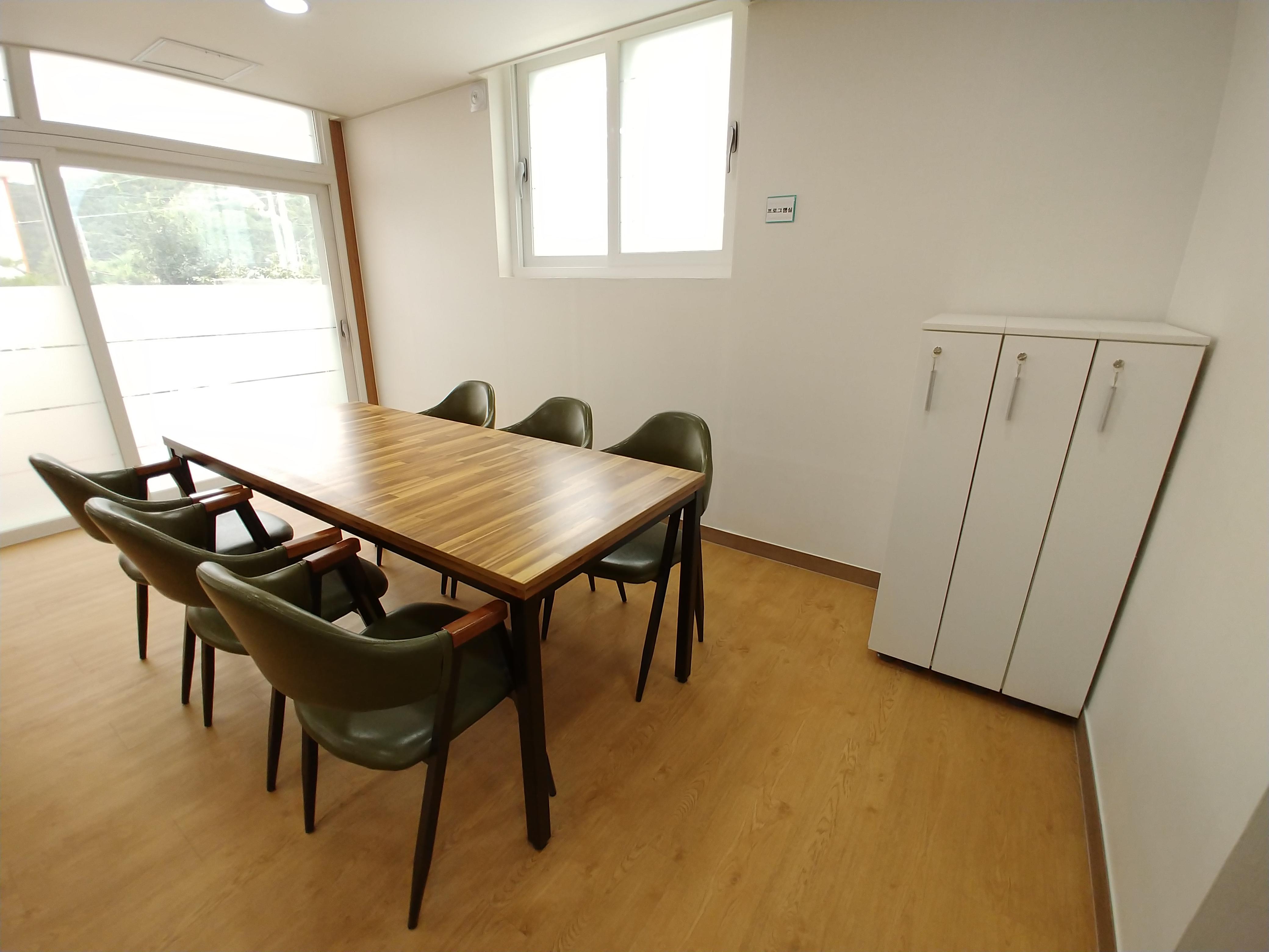 인애노인복지센터 이미지 8