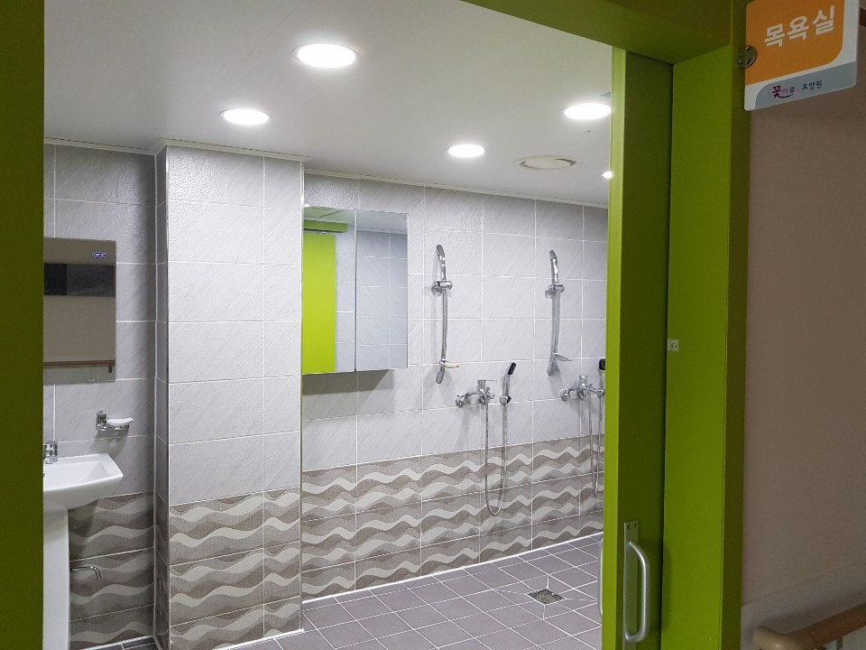 꽃마루요양원 이미지 11