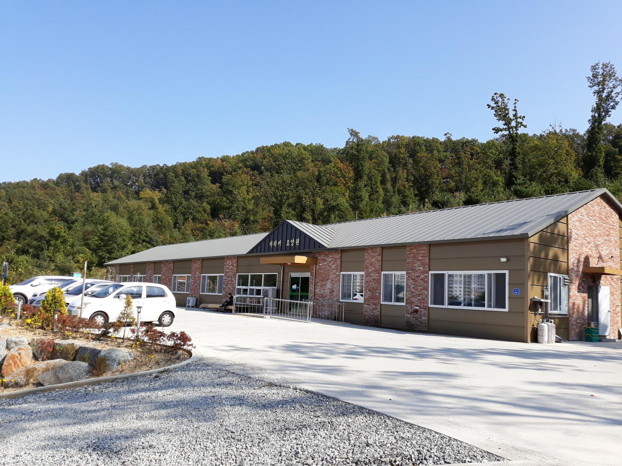 자리끼요양원 이미지 2