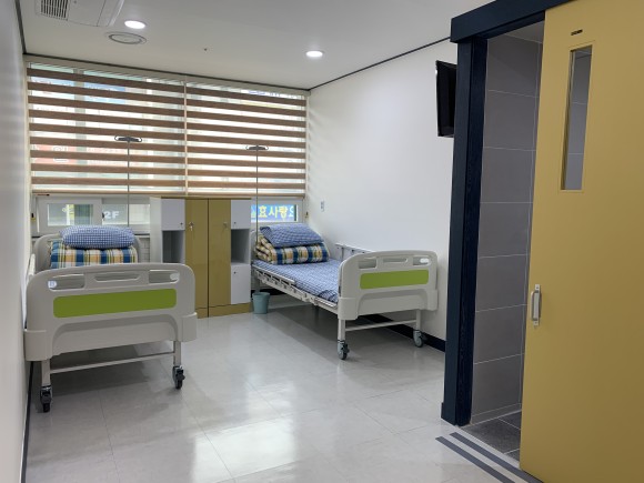 하이탑요양원 이미지 2