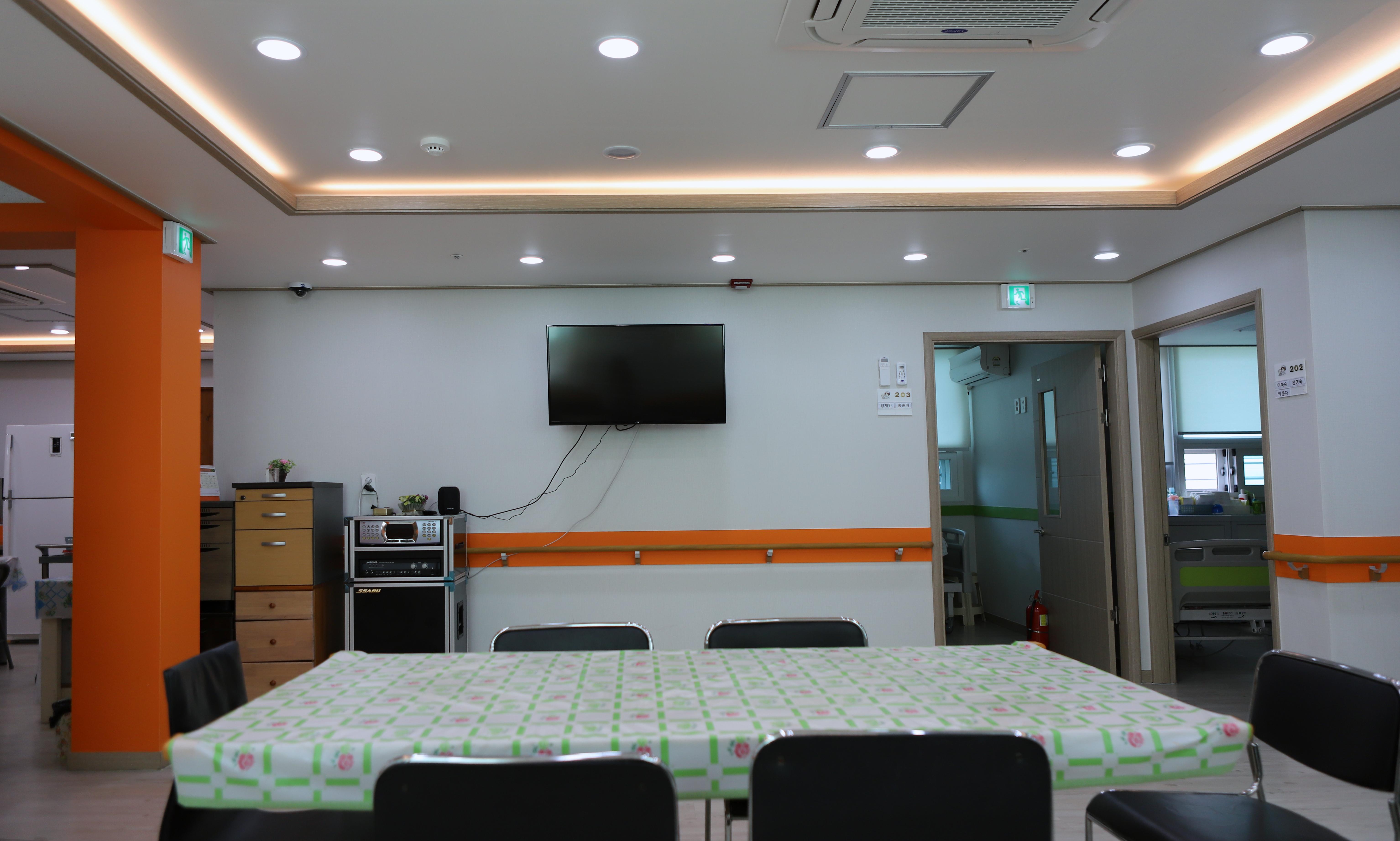 포근한요양원 이미지 2