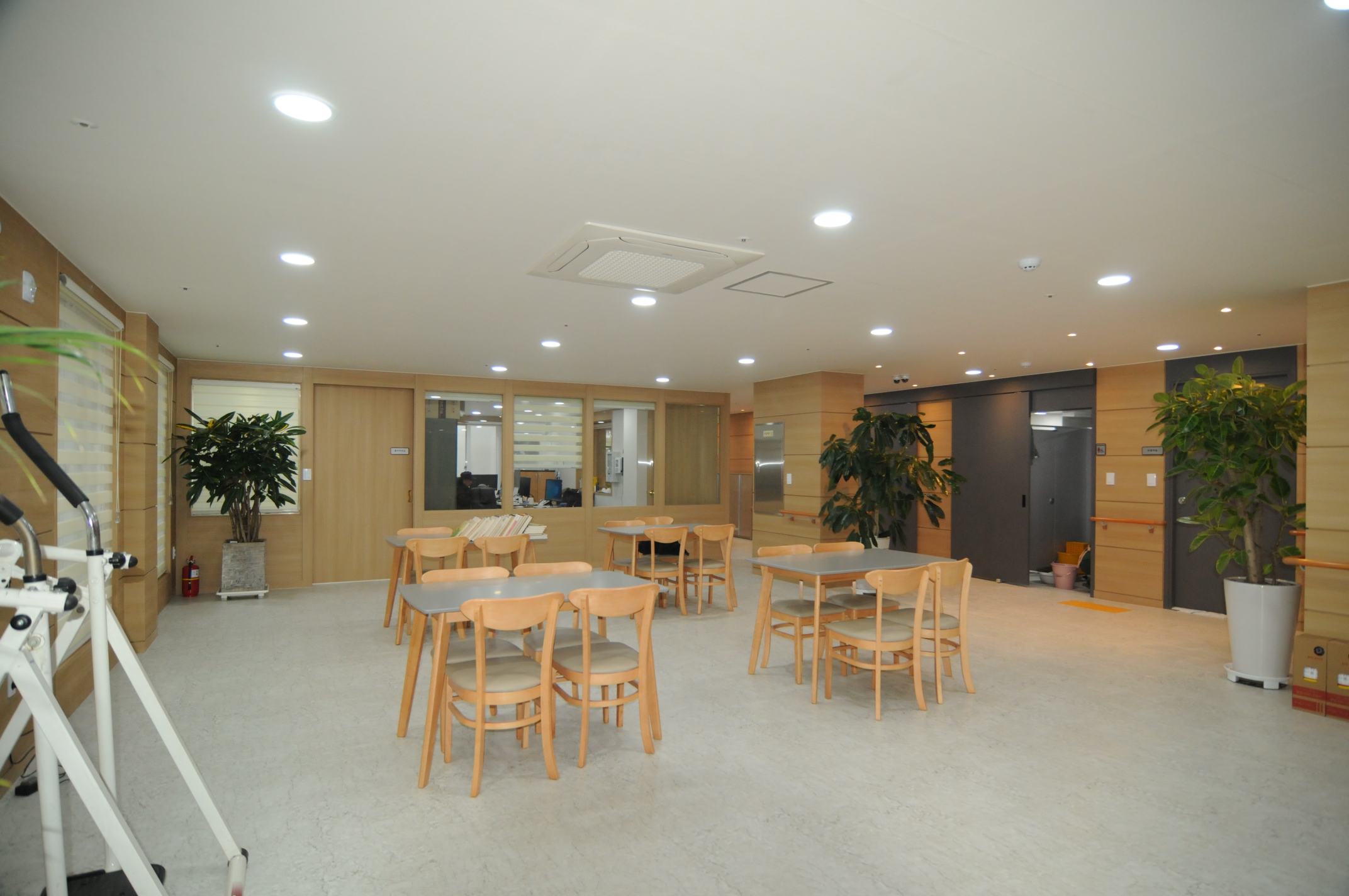 실비아요양원 이미지 8