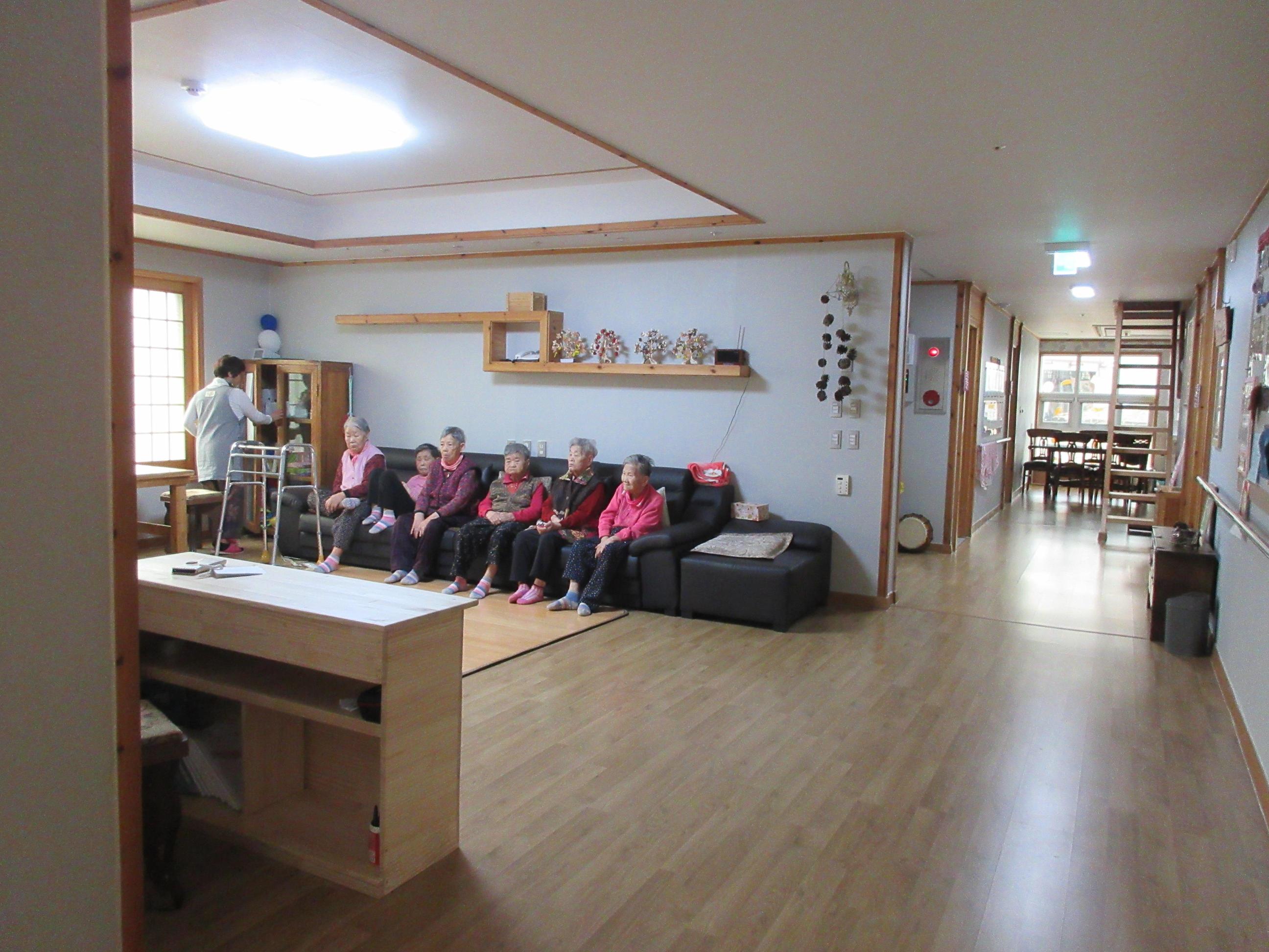 햇빛내리는집 이미지 3