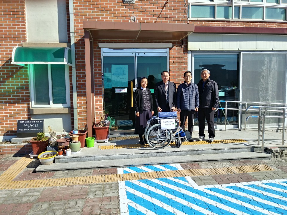 꽃단지 노인요양공동생활가정 이미지 8