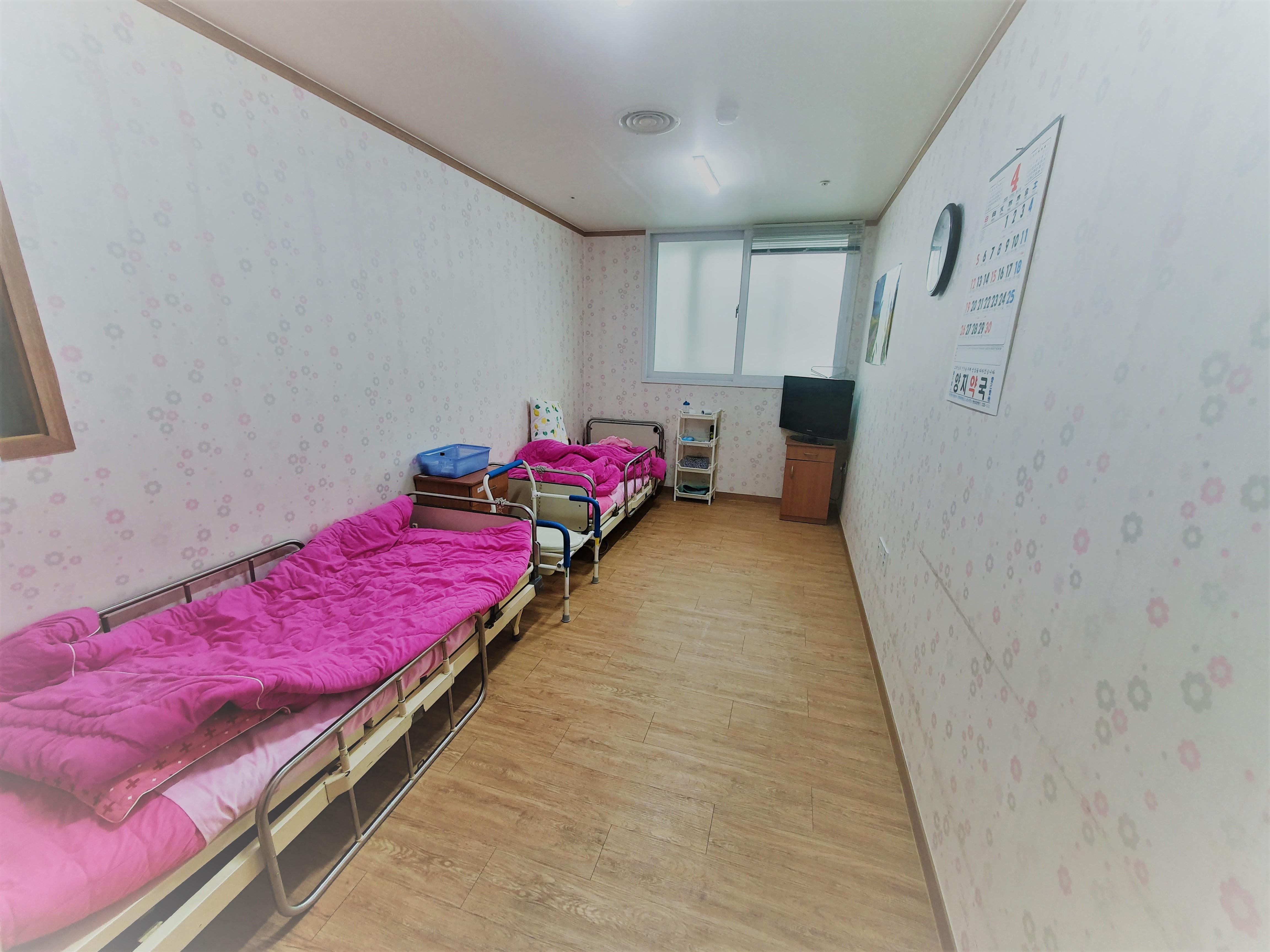 정든요양원 이미지 5