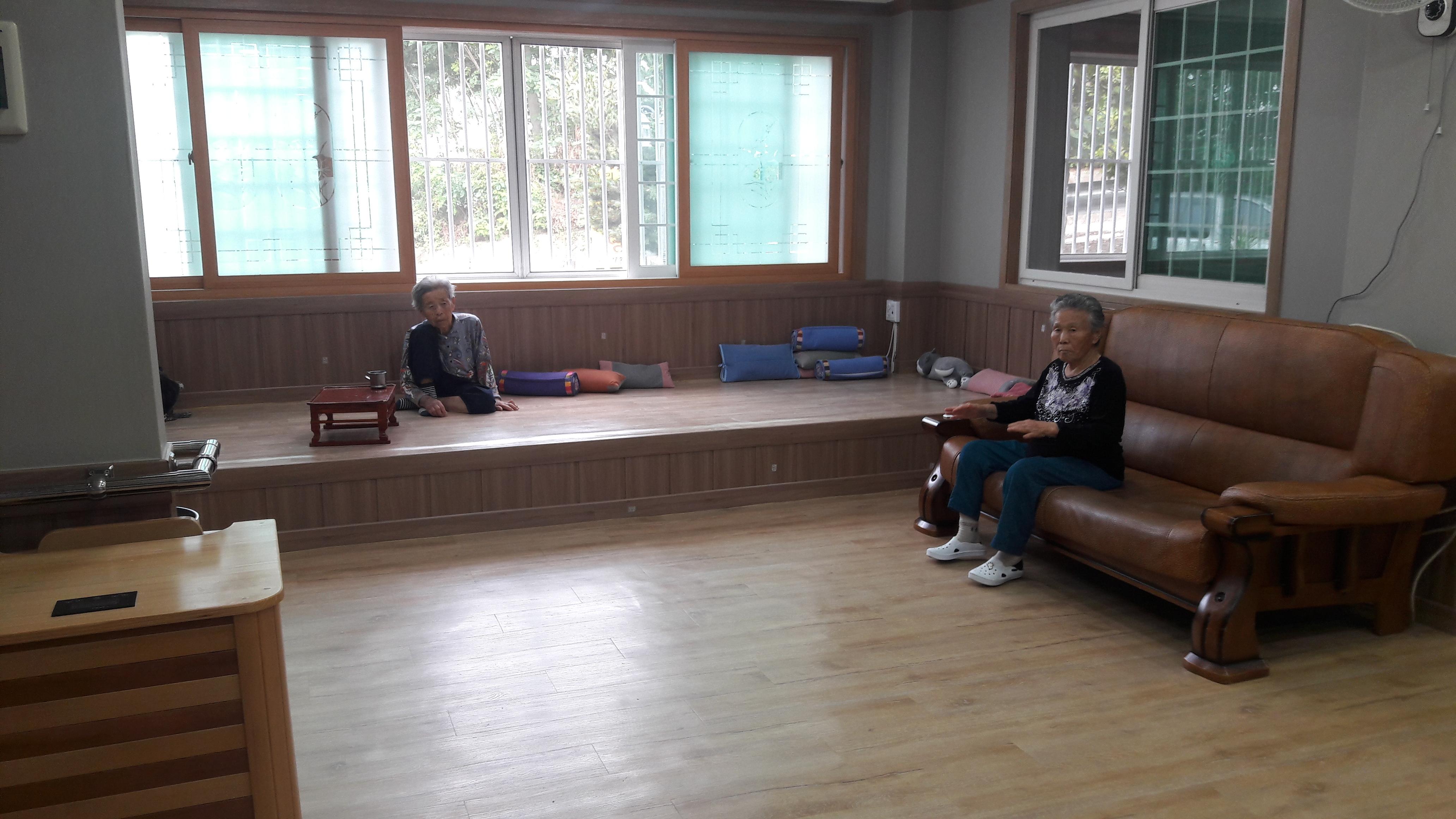 우리집노인요양공동생활가정 이미지 3